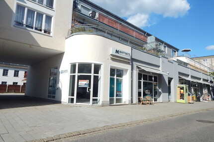 Kleine Gewerbeeinheit in zentraler Ecklage von Freilassing – vielseitig nutzbar und sofort verfügbar