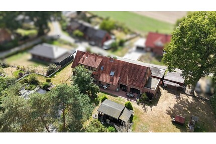 Ideal für Großfamilien: Ruhiges Mehrgenerationenhaus mit Teich und 3 Einheiten - Diepenau