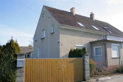 Bernsdorf - Reizvolle Doppelhaushälfte