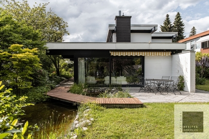 1.050.000,00&nbsp;EUR Kaufpreis, ca.&nbsp; 255,00&nbsp;m&sup2;&nbsp;Wohnfl&auml;che in Wiesbaden-Auringen (PLZ: 65207)