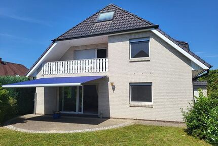 Modernes Zweifamilienhaus mit riesiger Bürofläche und Doppelgarage - Preis auf Nachfrage. - Asendorf b Bruchhausen-Vilsen