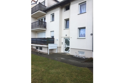 Single-Wohnung in Ullersdorf mit EBK und Balkon