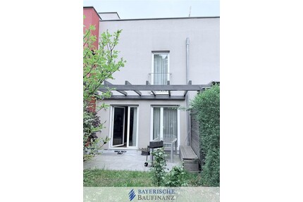 • IHRE KAPITALANLAGE • RMH MIT DACHTERRASSE IN PASING • RUHIGE SÜD-LAGE • SOLIDE UND GUT VERMIETET• - München
