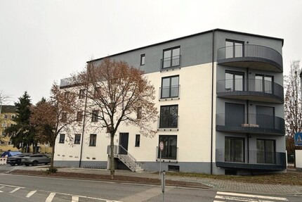 Eschborn: Neubauerstbezug. Ihr neues Zuhause mit Skyline-Blick und Penthouse-Feeling