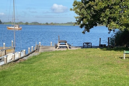 Generationenhaus (Maasholm) inkl. einem Miteigentumsanteil an einem Wassergrundstück ( Kahnstelle )