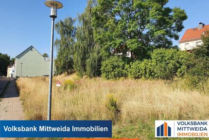 Ruhig gelegenes Baugrundstück in der Innenstadt von Hainichen! Bauträger frei!