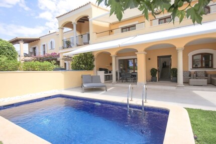 Villa in Santa Ponsa - 1.695.000,00&nbsp;EUR Kaufpreis, ca.&nbsp; 158,00&nbsp;m&sup2; in Santa Ponsa (PLZ: )