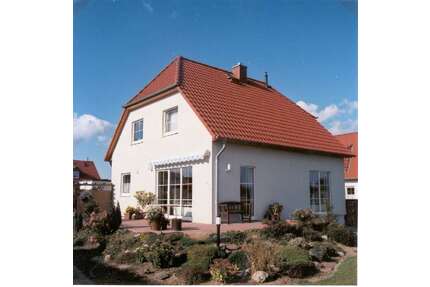 Haus zum Kaufen in Flöha 350.500,00 € 118.6 m²
