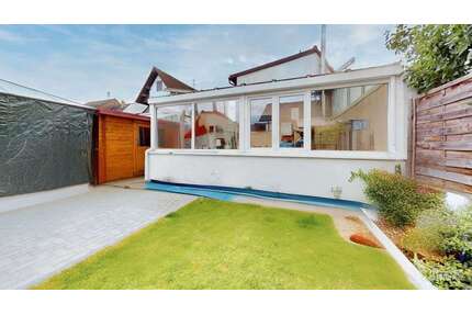 Ruhig gelegenes EFH mit Sanierungspotential Balkon, Garten & Wintergarten Garage inkl. - Neuhofen