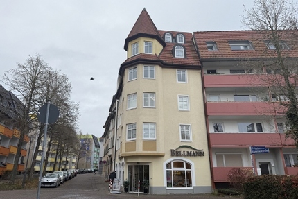 Büroetage im Stadtzentrum - 725,00&nbsp;EUR Kaltmiete, ca.&nbsp; 95,00&nbsp;m&sup2; in Gotha (PLZ: 99867)