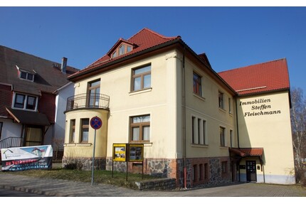 großzügige, zentrale Büroetage - 750,00&nbsp;EUR Kaltmiete, ca.&nbsp; 145,00&nbsp;m&sup2; in Suhl (PLZ: 98527)