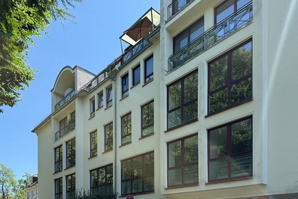 Bad Soden: Vermietete 1-Zimmer-Wohnung in den City-Arkaden mit Blick in den Park
