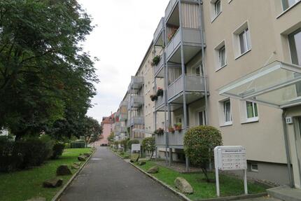 Gruna: 2-Zimmer-Wohnung mit Balkon und Wannenbad, ab Juli - Dresden Seidnitz/Dobritz