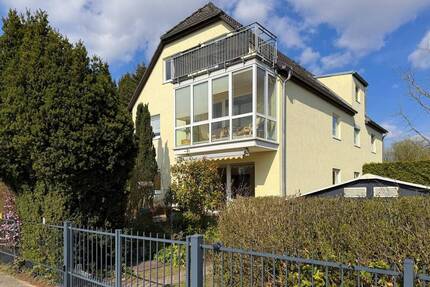 Fast wie im Einfamilienhaus: sonnige Wohnung mit eigenem Garten in U-Bahnnähe - Berlin / Rudow