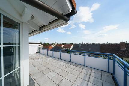 Penthouse mit Dachterrasse und beeindruckendem Panoramablick über Fürth.
