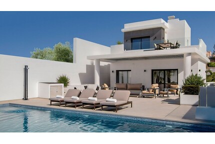 Villa in Ciudad Quesada - 798.750,00&nbsp;EUR Kaufpreis, ca.&nbsp; 245,00&nbsp;m&sup2; in Ciudad Quesada (PLZ: )