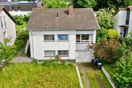 Freistehendes Einfamilienhaus in Top Lage in der Albert-Weisgerber-Allee - Sankt Ingbert St. Ingbert