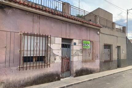 Einfamilienhaus in Orihuela - 69.900,00&nbsp;EUR Kaufpreis, ca.&nbsp; 129,00&nbsp;m&sup2; in Orihuela (PLZ: )