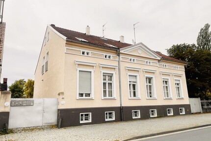 KapitalanlegerInvestoren aufgepasst- MFH mit 5 WE - nur 1 min zum Bahnhof Luckenwalde - Top Lage
