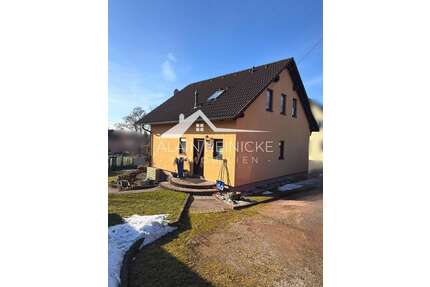 Haus & Garten & Ruhe & Ausblick & Doppelgarage - Erlau