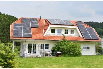 Haus zum Kaufen in Gondenbrett 599.000,00 € 274 m²