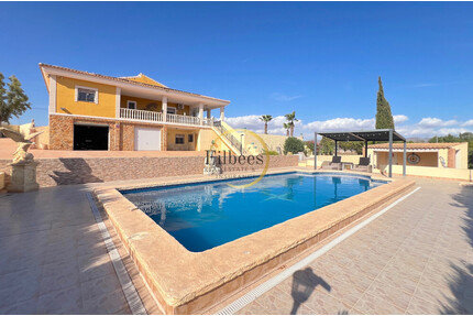 Haus in Mazarron, Murcia - 605.000,00&nbsp;EUR Kaufpreis, ca.&nbsp; 10.000,00&nbsp;m&sup2; in Mazarron (PLZ: )
