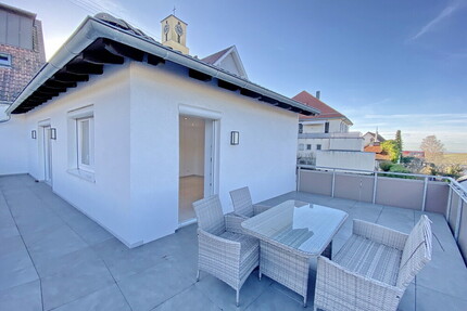 Großzügige 2-Zimmer-Wohnung mit traumhaftem Balkon - Baden-Baden