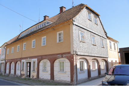 Seifhennersdorf - Wohnhaus mit Ausbaupotenzial