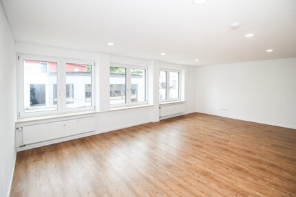 Modernisierte 2-Zimmer-Wohnung mit Einbauküche in Oberndorf a. N.