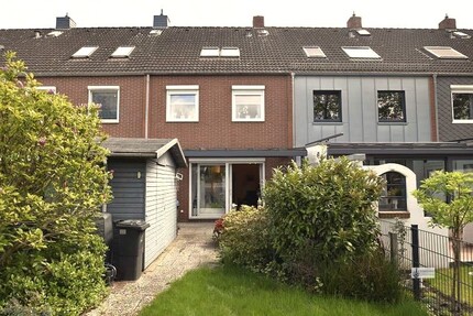 Solides Reihenmittelhaus Ideal für Familie mit 4 Personen auch für Home Office +EBK +Garage +Garten - Bremen