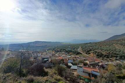 Einfamilienhaus in Íllora - 65.000,00&nbsp;EUR Kaufpreis, ca.&nbsp; 89,00&nbsp;m&sup2; in Íllora (PLZ: )