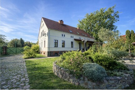 saniertes MFH in Lindow – 5 WE Neuvermietung möglich & Scheune – Kapitalanlage oder Selbstnutzung ! - Lindow (Mark) / Klosterheide