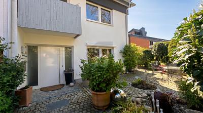 HOCHWERTIGES ZUHAUSE MIT BESONDEREM AUSBLICK - Göttingen