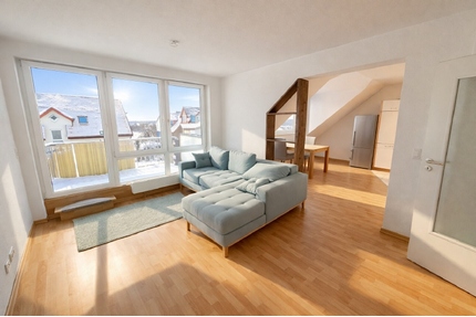 bezugsfreie, schicke Dachgeschosswohnung - Grenze Großziethen Lichtenrade - Schönefeld