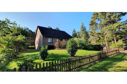 Sehr geräumig - mit Waldzugang - Sackgassenlage - 1, 2 oder 3 Einheiten? Sie entscheiden - Gorleben