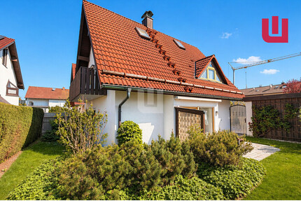 WINDISCH - Gepflegtes Einfamilienhaus mit Praxisräumen im UG - zentral & ruhig in Fürstenfeldbruck