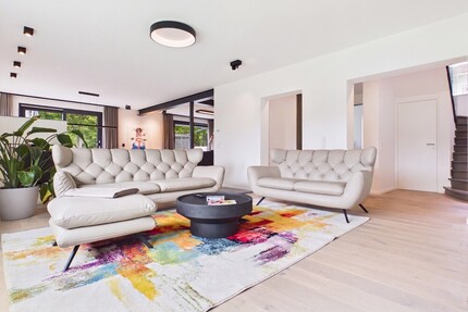 Exklusive Architektenvilla im Bauhausstil mit Smart Home & A+ Effizienz - Friedrichsdorf