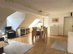 Solides Wohn-Geschäftshaus am Schloß mit Potential! - Mönchengladbach